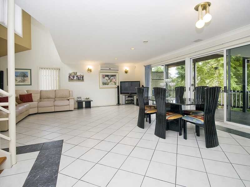 277 Springwood Road, Springwood QLD 4127