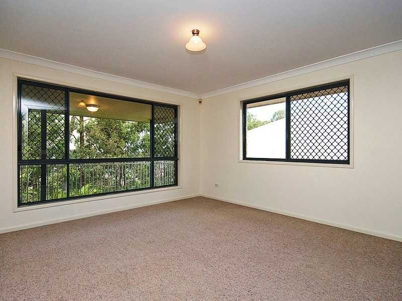 44 Bayview Drive, Tanah Merah QLD 4128