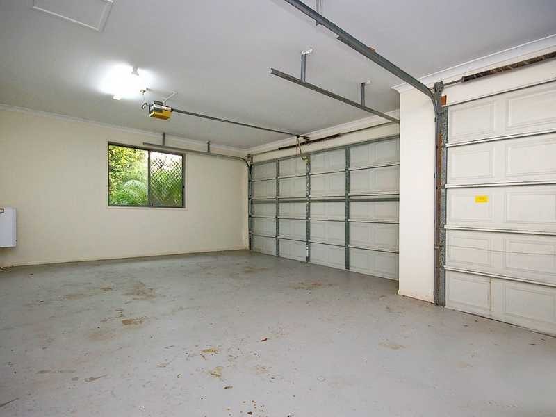 44 Bayview Drive, Tanah Merah QLD 4128