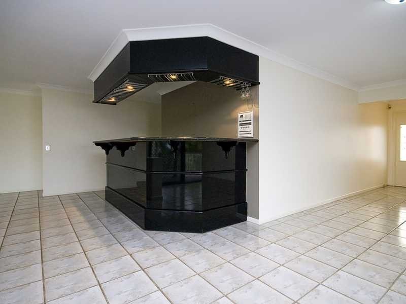 44 Bayview Drive, Tanah Merah QLD 4128