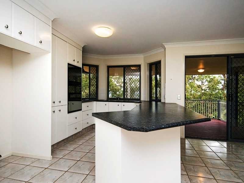 44 Bayview Drive, Tanah Merah QLD 4128