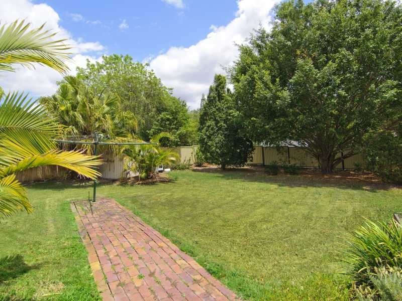 5 Wood Close, Loganholme QLD 4129