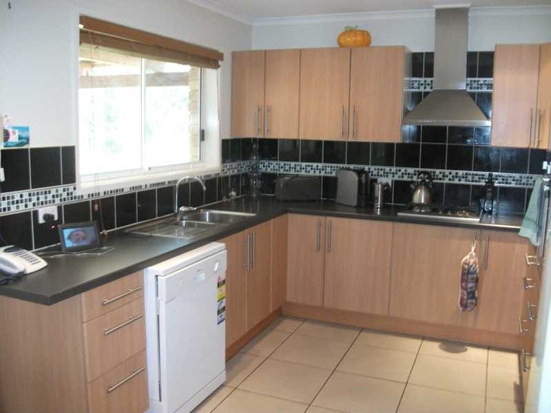 38 Brentwood Drive, Daisy Hill QLD 4127