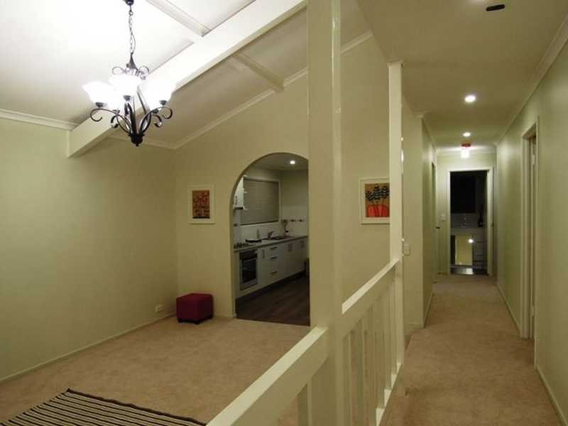 3 Gamenya Drive, Springwood QLD 4127