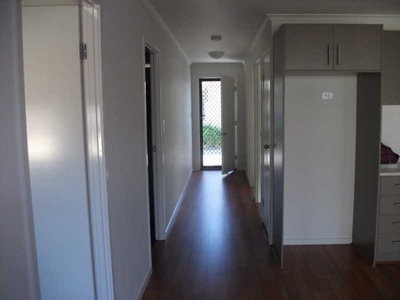 4/62 River Hills Rd, Eagleby QLD 4207