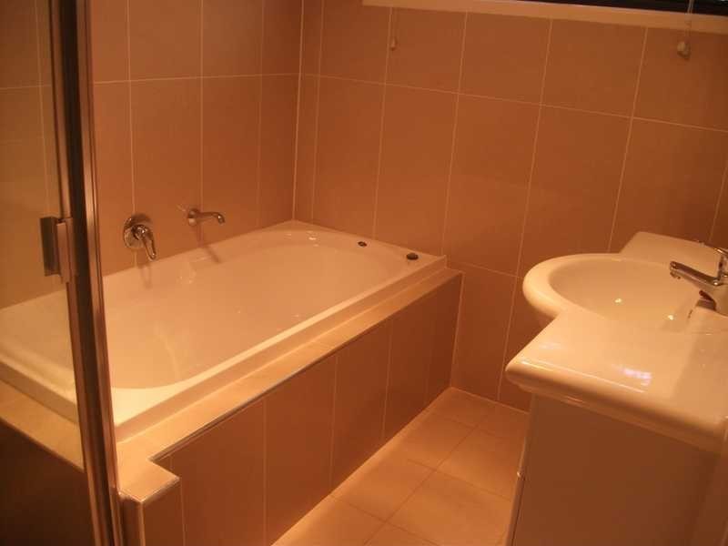 1 Teresa Street, Springwood QLD 4127