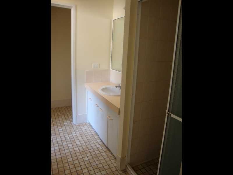 32/8 Briggs Road, Springwood QLD 4127