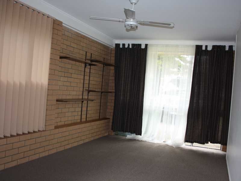 15 Holyoake Drive, Daisy Hill QLD 4127