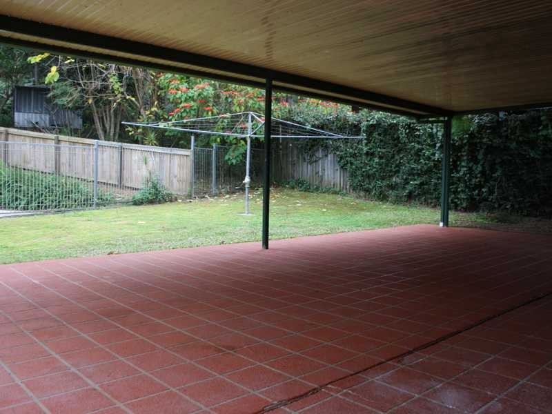 15 Holyoake Drive, Daisy Hill QLD 4127