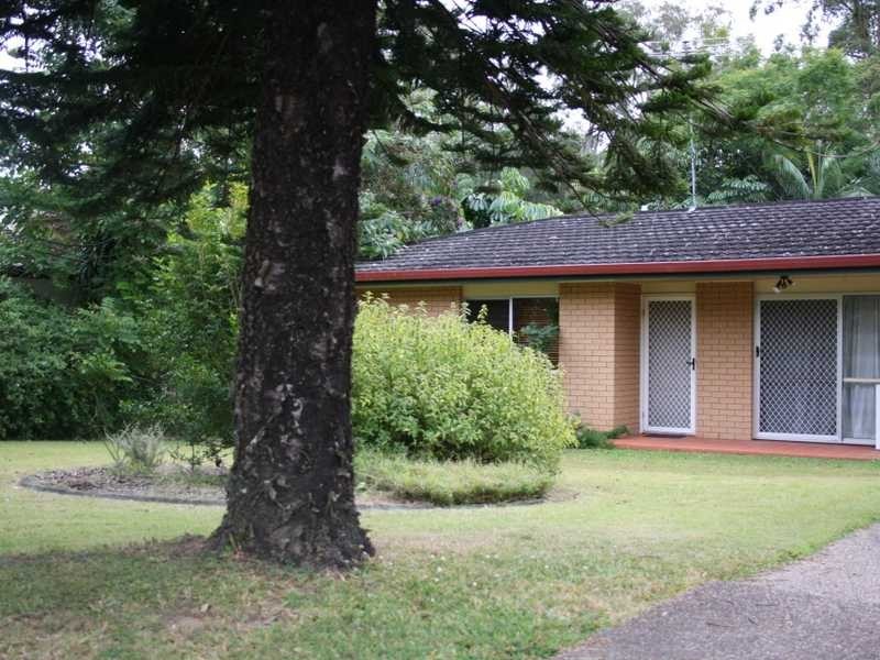 15 Holyoake Drive, Daisy Hill QLD 4127