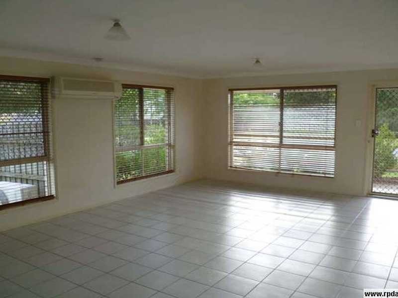 2 Wood Close, Loganholme QLD 4129