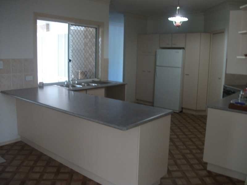 176 Parkview Cres, Cornubia QLD 4130