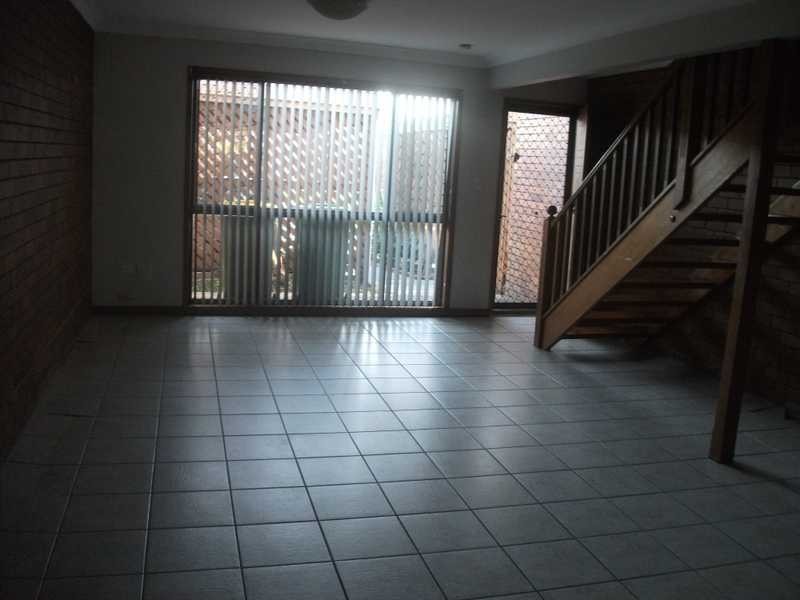 29/7 Chamberlain Ave, Rochedale South QLD 4123