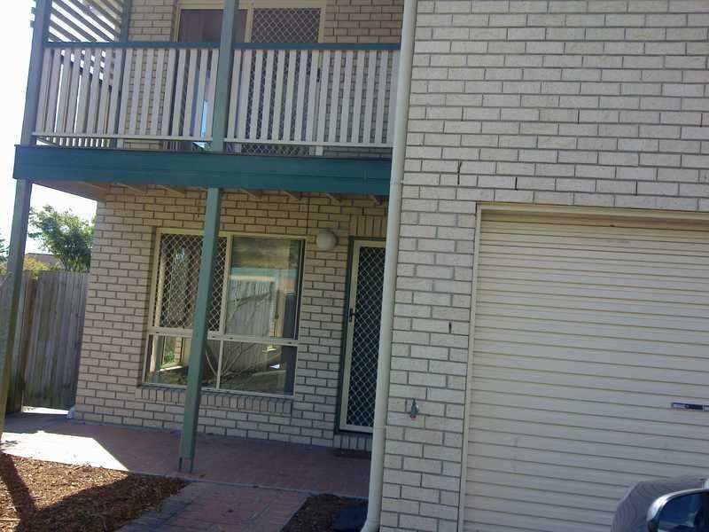 3/15 Abang Ave, Tanah Merah QLD 4128