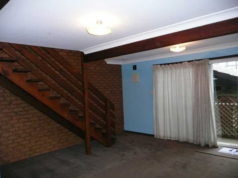 27/18 Magellan RD, Springwood QLD 4127