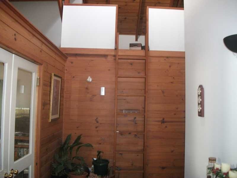 8 Highview  St, Daisy Hill QLD 4127