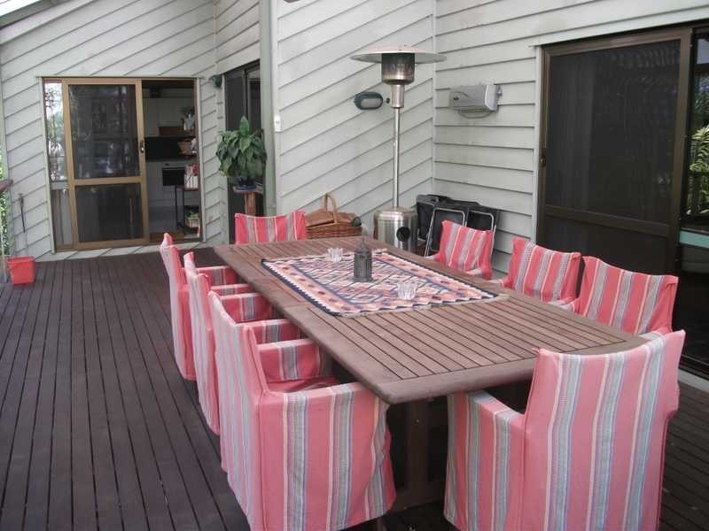 8 Highview  St, Daisy Hill QLD 4127