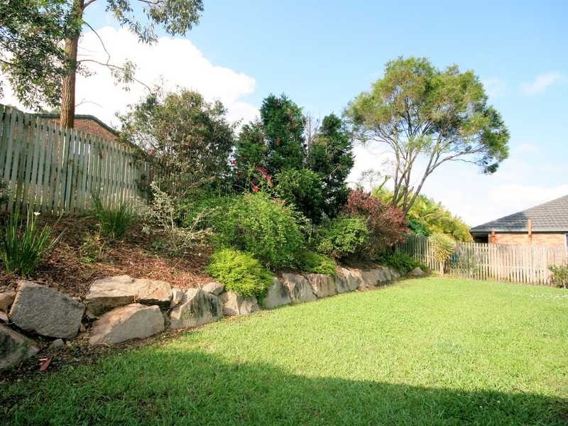 9 Ambat Court, Tanah Merah QLD 4128