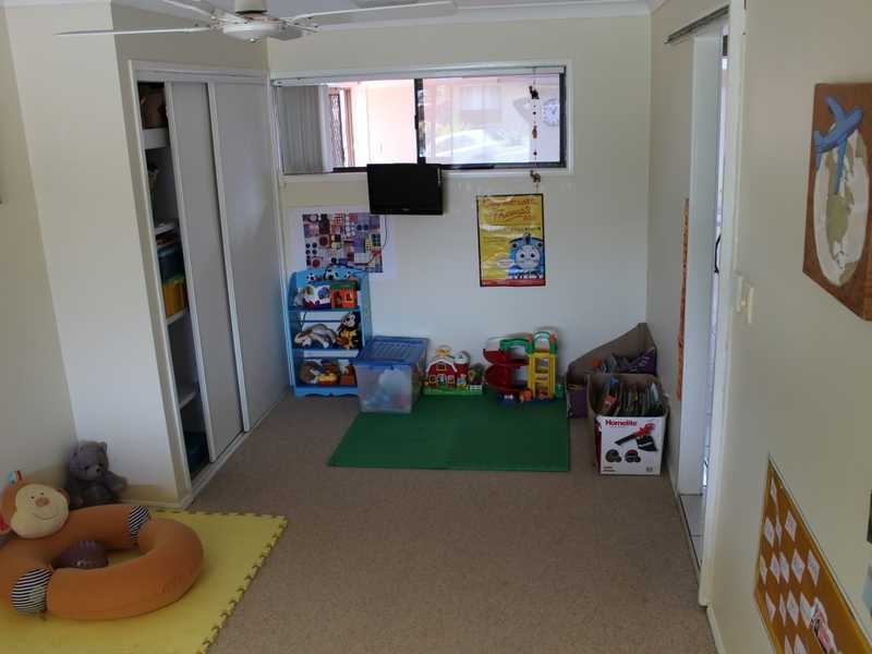 42 Barbaralla Drive, Springwood QLD 4127