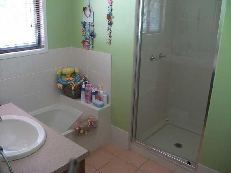 3 Narcamus Street, Shailer Park QLD 4128