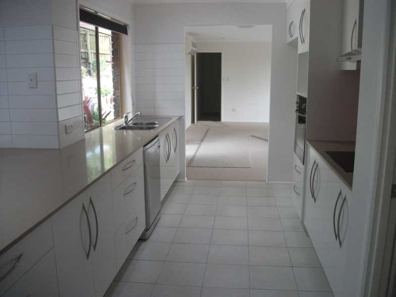 6 Greenhill Grove, Daisy Hill QLD 4127