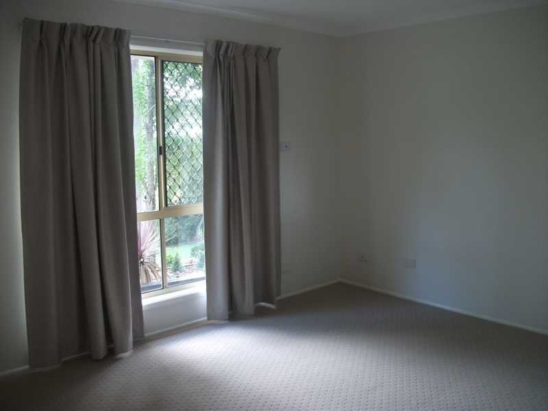 6 Greenhill Grove, Daisy Hill QLD 4127