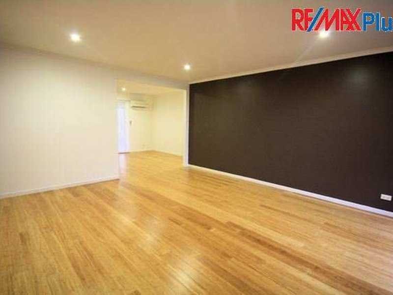 32 Brentwood Drive, Daisy Hill QLD 4127