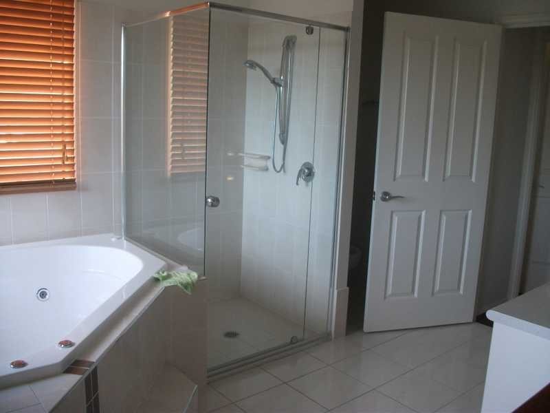 73 Dewar Drive, Loganholme QLD 4129