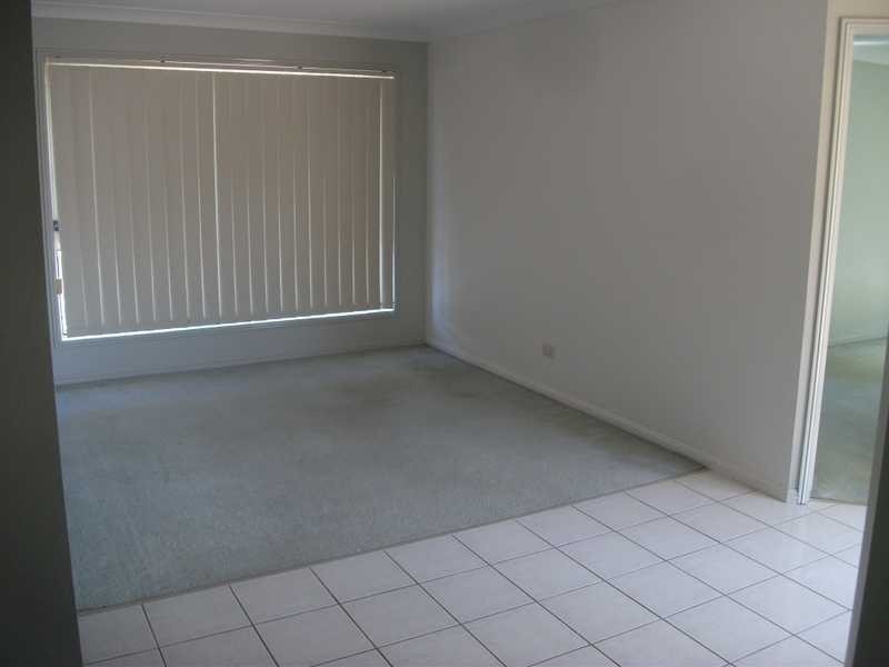 7 Meiland Place, Meadowbrook QLD 4131