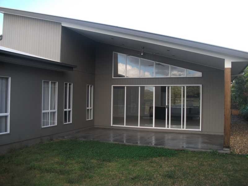 5 Dennis Vale Dve, Daisy Hill QLD 4127