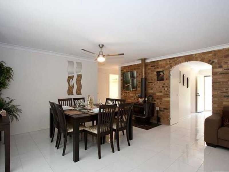 158 Koolan Cresc., Shailer Park QLD 4128