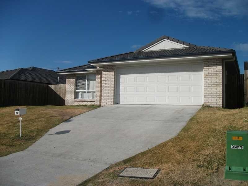 16 Newhaven Street, Marsden QLD 4132