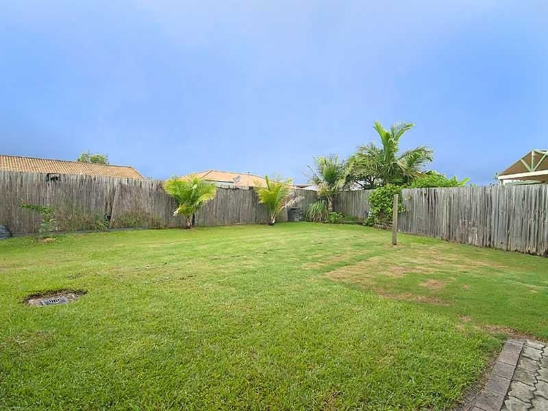 10 Lakebreeze Drive, Loganholme QLD 4129