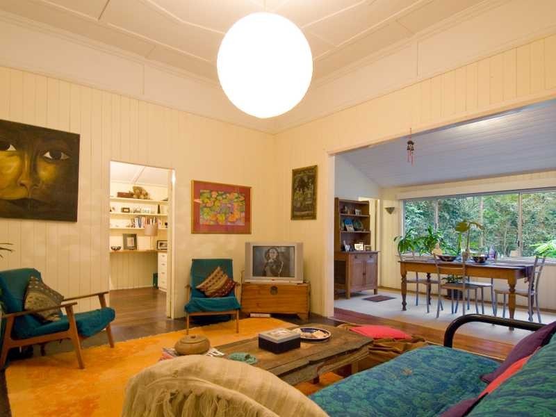 5 Chevallum Road, Palmwoods QLD 4555