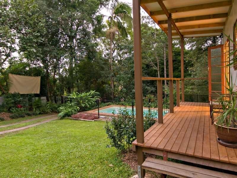 5 Chevallum Road, Palmwoods QLD 4555