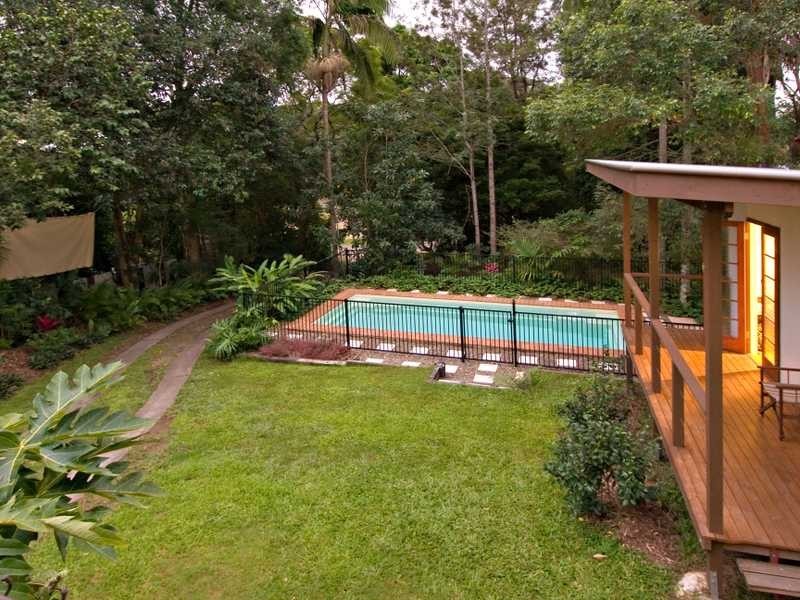 5 Chevallum Road, Palmwoods QLD 4555