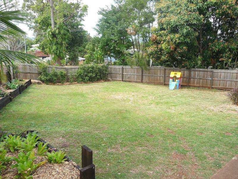 1 Paterson Street, Nambour QLD 4560