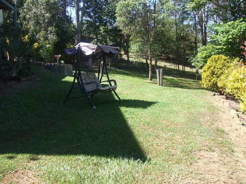 88 Rainforest Road, Chevallum QLD 4555