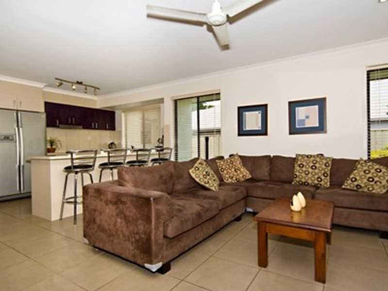 6 Figbird Cres, Buderim QLD 4556