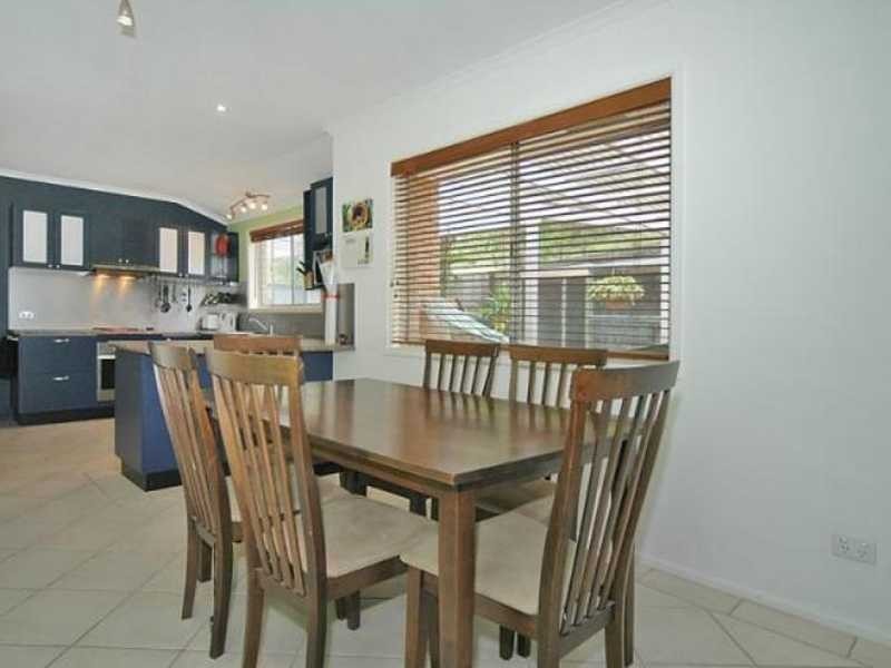 4 Nyes Crescent, Buderim QLD 4556