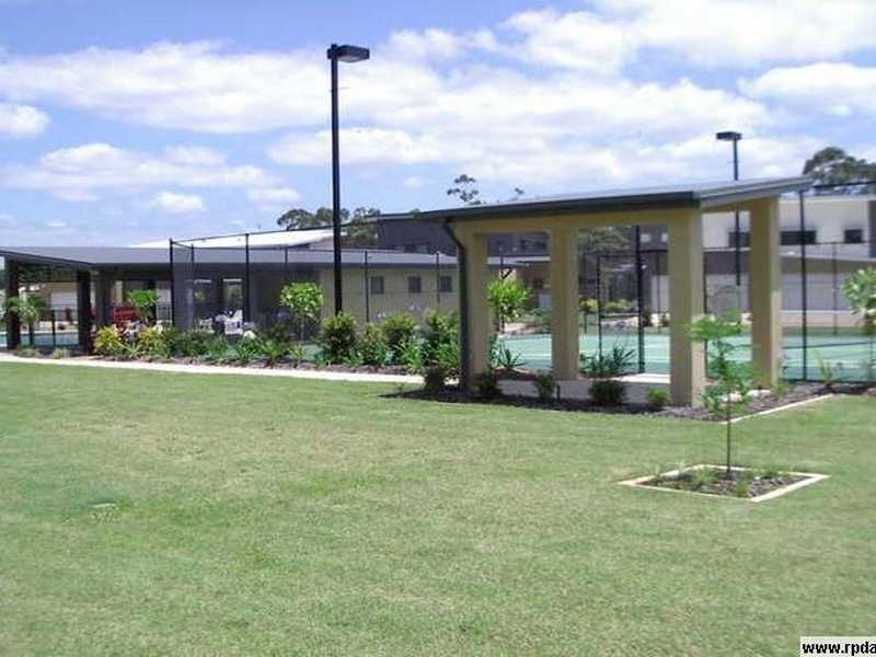 15 / 2 Lakehead Drive, Sippy Downs QLD 4556