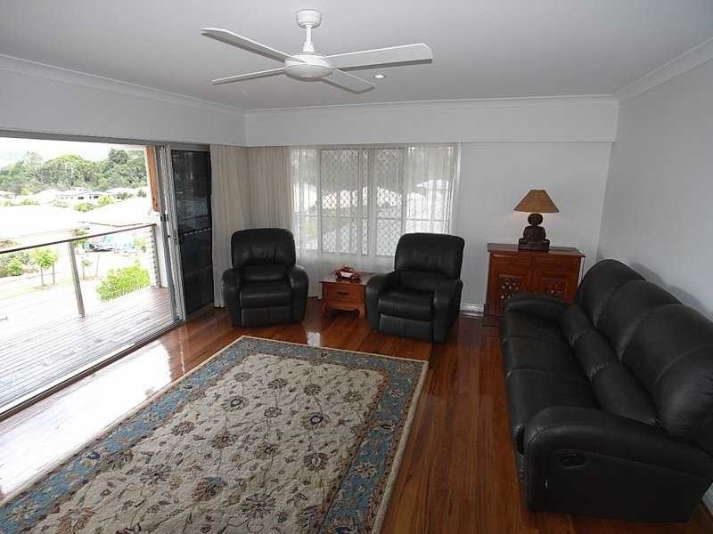 9 Gallows Drive, Palmwoods QLD 4555