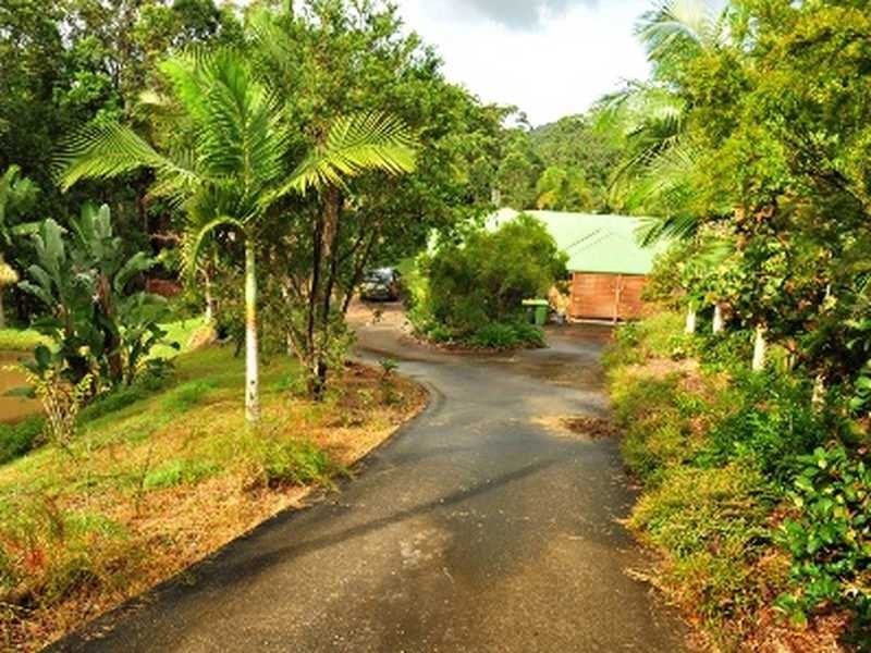 101 Chevallum School Road, Chevallum QLD 4555