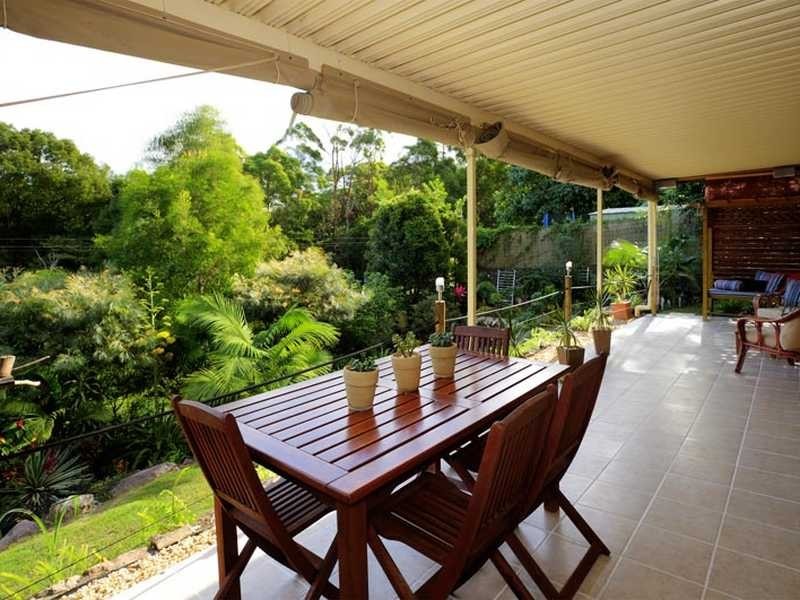 16 Holyn Close, Woombye QLD 4559