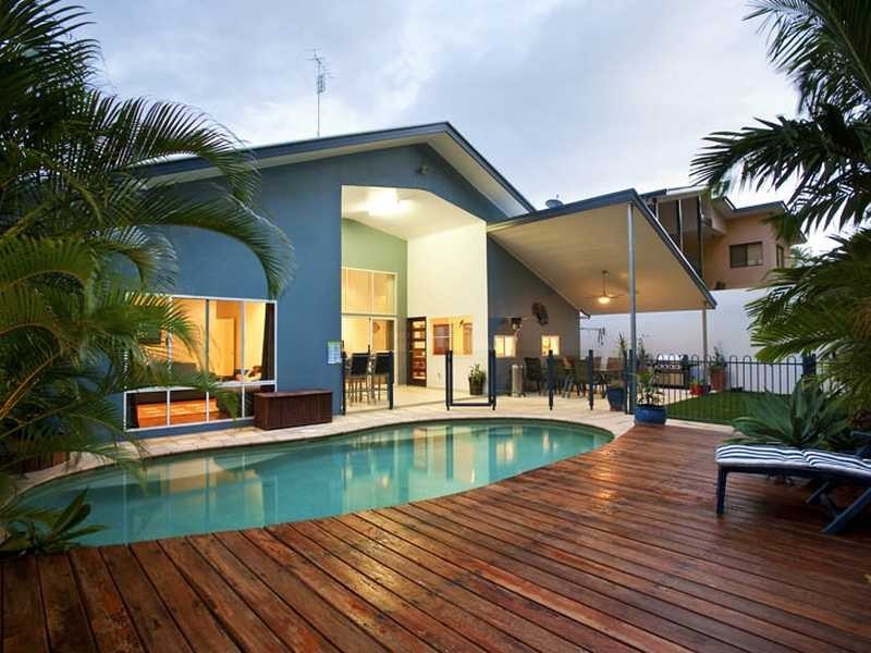 31 Admiralty Drive, Alexandra Headland QLD 4572