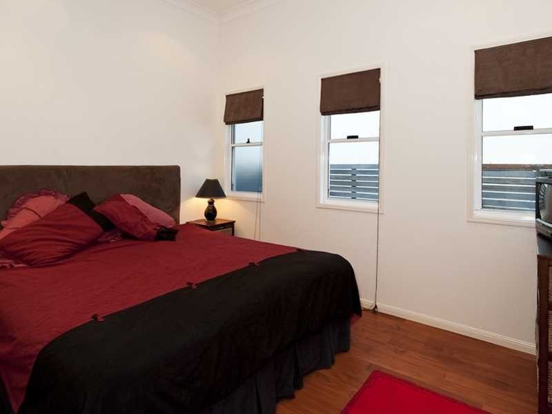 31 Admiralty Drive, Alexandra Headland QLD 4572