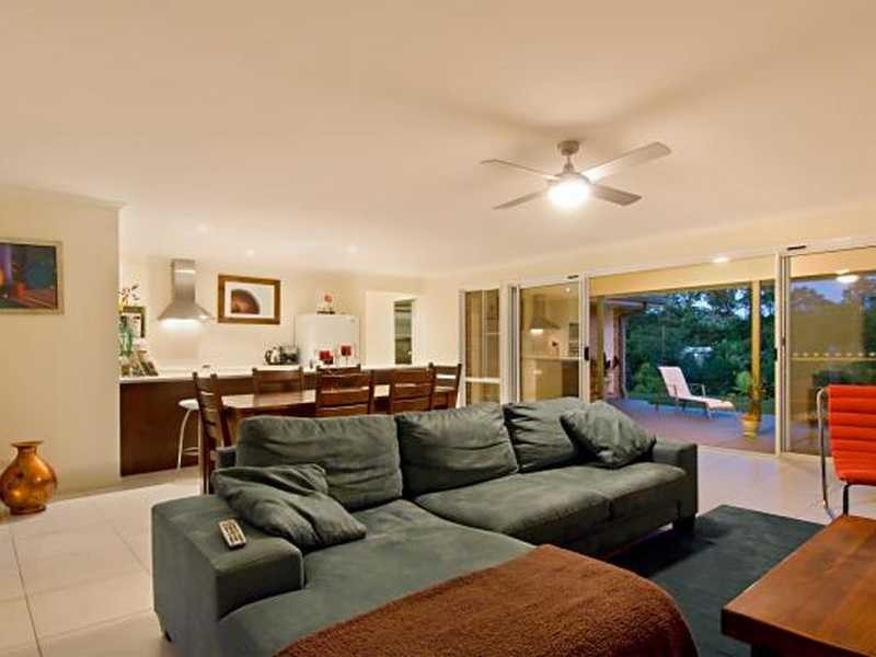 6 Garden Avenue, Palmwoods QLD 4555