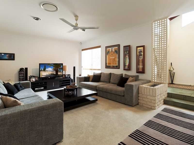 102 Karawatha Drive, Mountain Creek QLD 4557