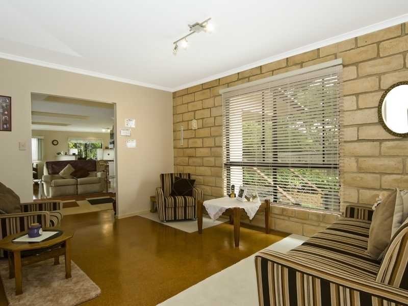 11 Rainbow Court, Woombye QLD 4559