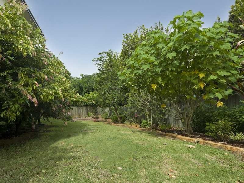 11 Rainbow Court, Woombye QLD 4559